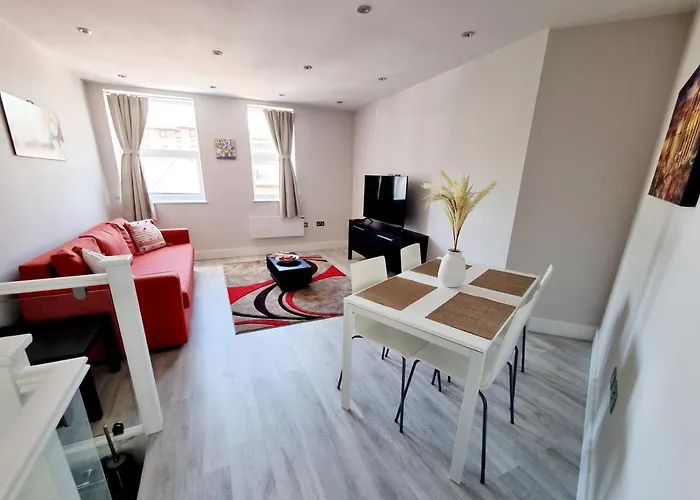 Modern Maisonette 2 Bedrooms Newly Renovated