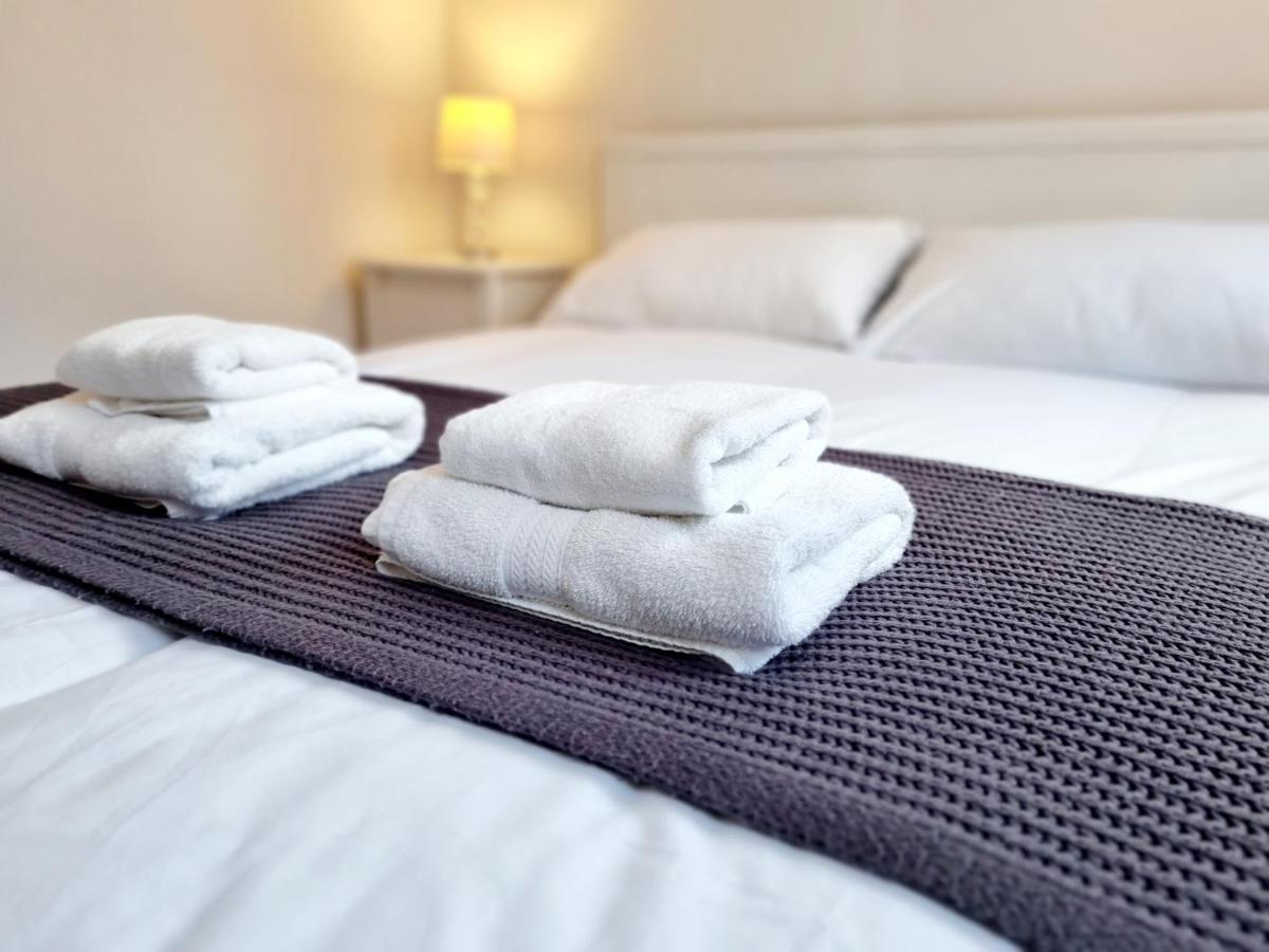 Modern Maisonette 2 Bedrooms Newly Renovated Apartamento *