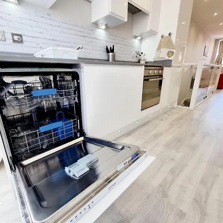Modern Maisonette 2 Bedrooms Newly Renovated Bournemouth Exterior photo